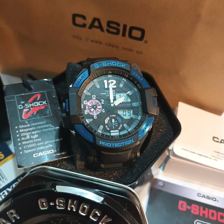 ساعت کاسیو جیشاک خلبانی Gravity master مدل "GA 1100" آبی