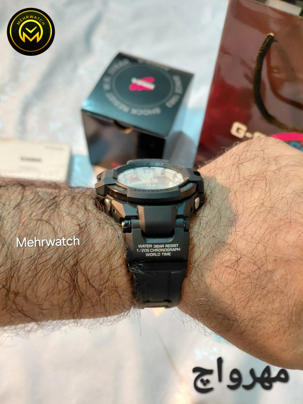ساعت کاسیو جیشاک خلبانی Gravity master مدل "GA 1100" سفید